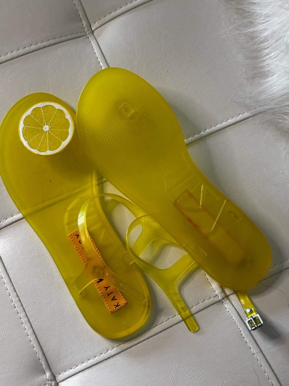 Katy Perry Collections Yellow Jelly Sandals with Lemon Accent - Picture 6 of 8